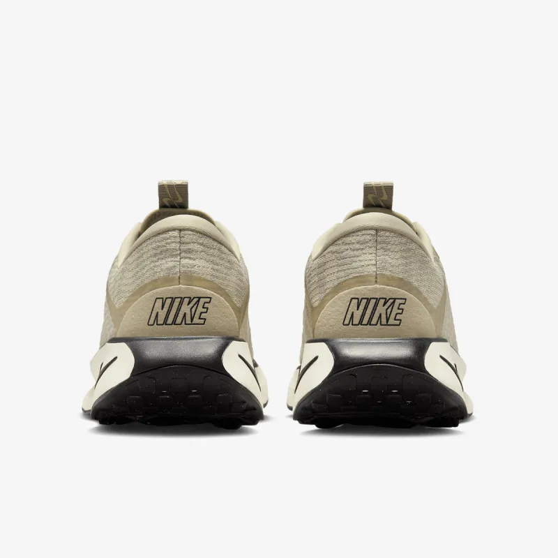 Nike NIKE MOTIVA