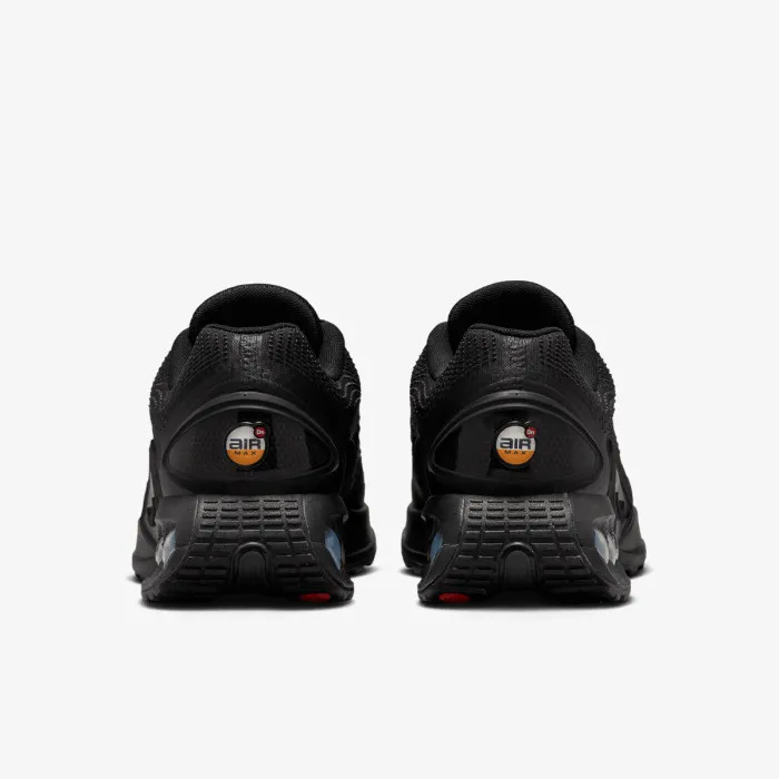 Nike AIR MAX DN 