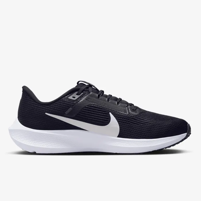 Nike AIR ZOOM PEGASUS 40