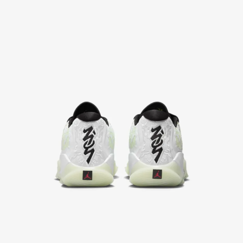 Nike JORDAN ZION 3 BG