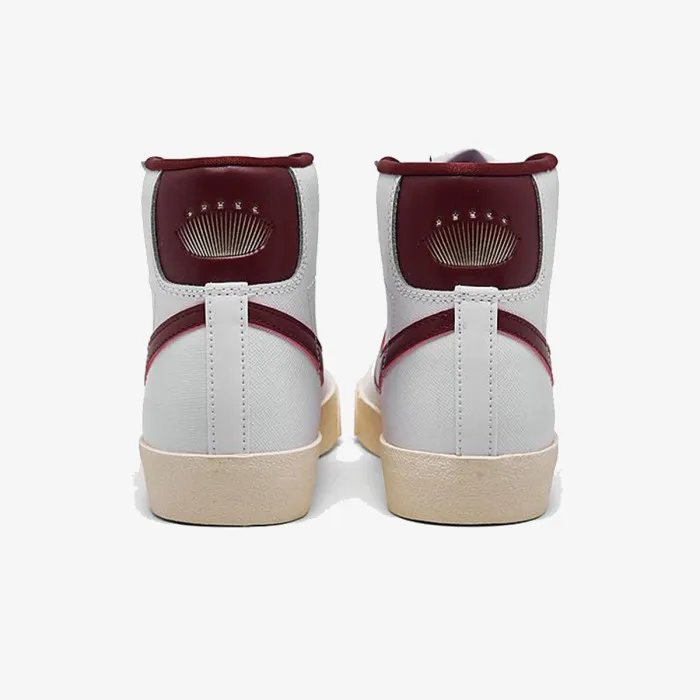 Nike W BLAZER MID '77 SE 