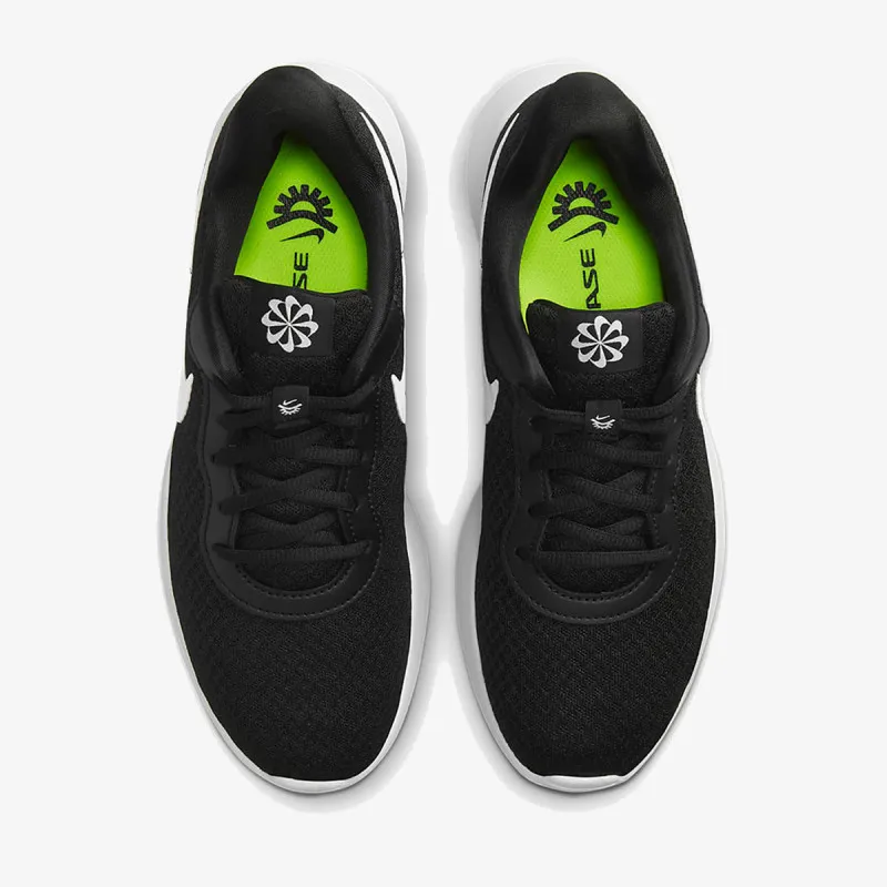 Nike WMNS NIKE TANJUN FLYEASE