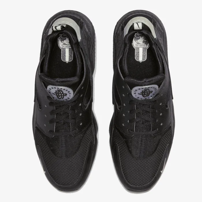 Nike AIR HUARACHE 