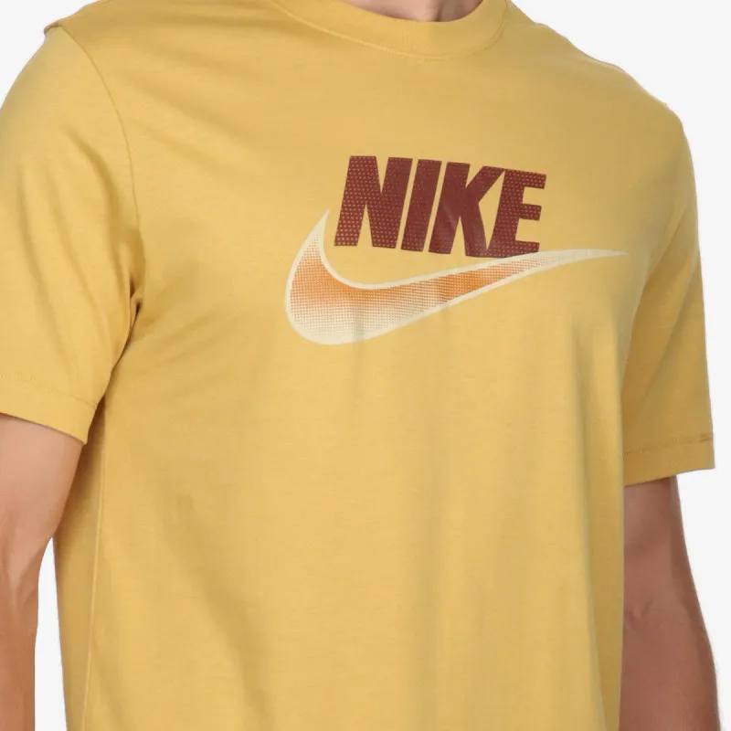 Nike Sportswear