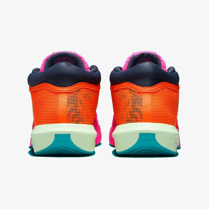 Nike LEBRON WITNESS VIII