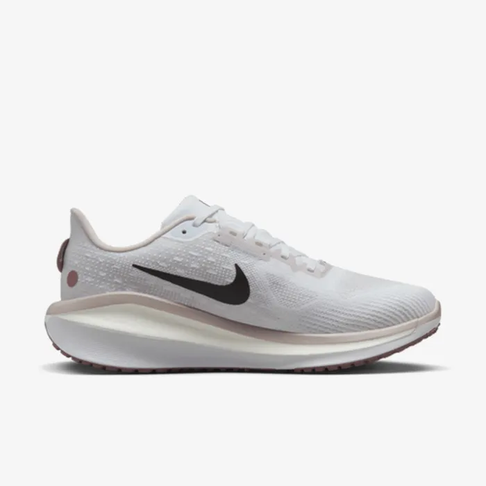 Nike W NIKE VOMERO 17