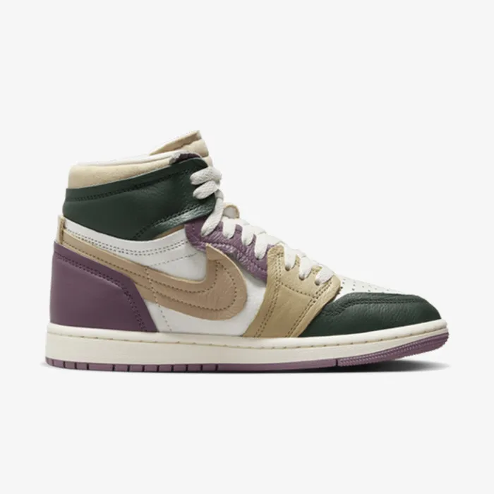 Nike WMNS AIR JORDAN 1 MM HIGH 