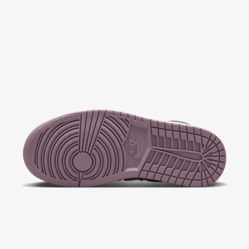 Nike WMNS AIR JORDAN 1 MM HIGH 