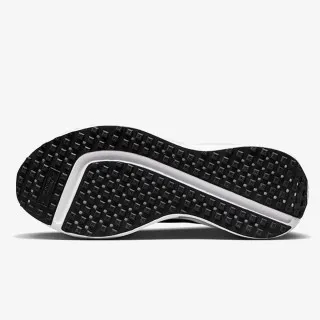 Nike NIKE INTERACT RUN