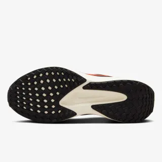 Nike NIKE QUEST 6 