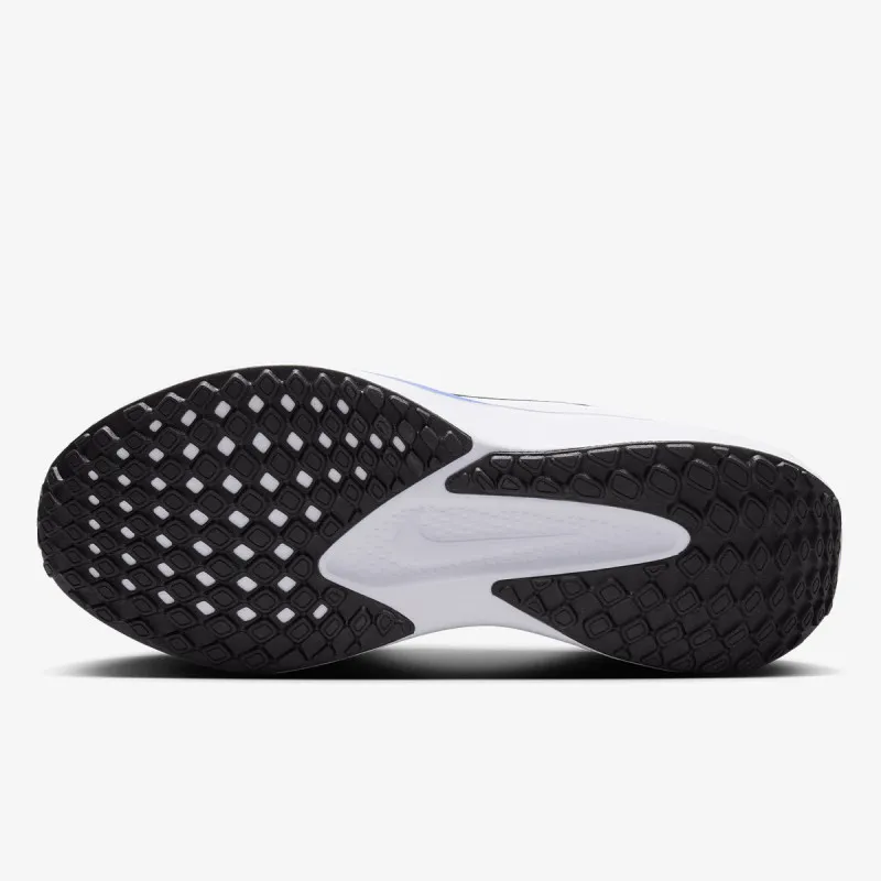 Nike NIKE QUEST 6