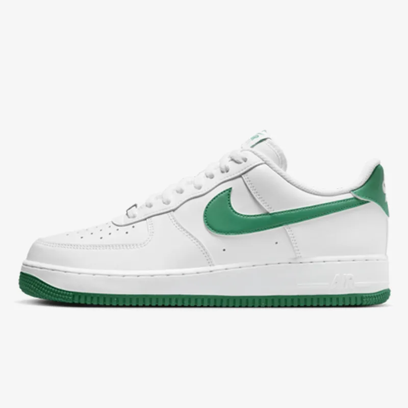 Nike AIR FORCE 1 '07 ESS