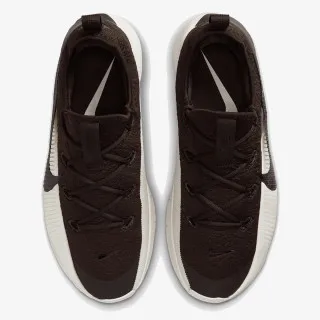 Nike LEBRON TR 1
