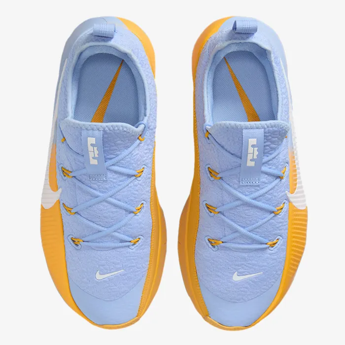 Nike LEBRON TR 1