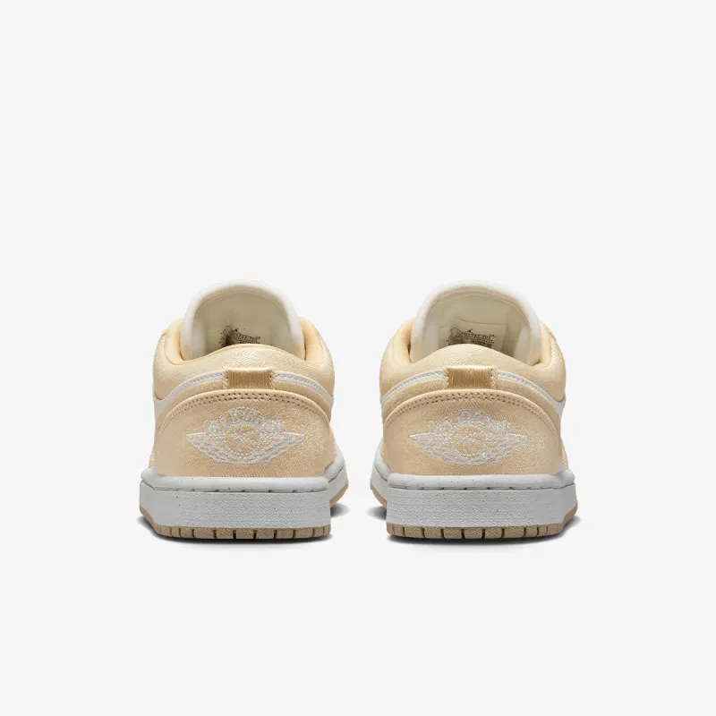 Nike WMNS AIR JORDAN 1 LOW SE TE V2