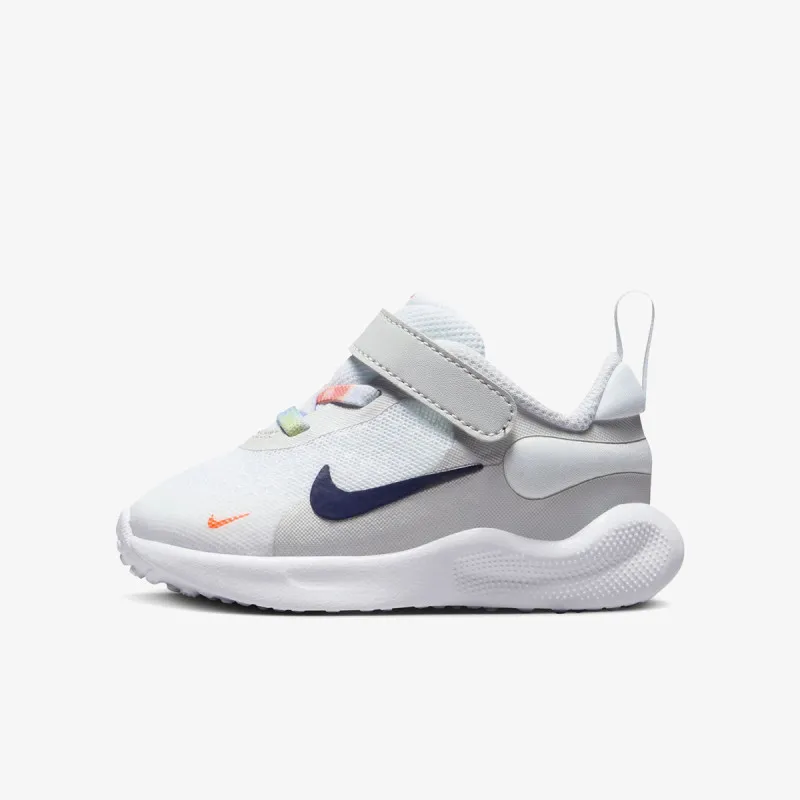Nike NIKE REVOLUTION 7 SE TDV