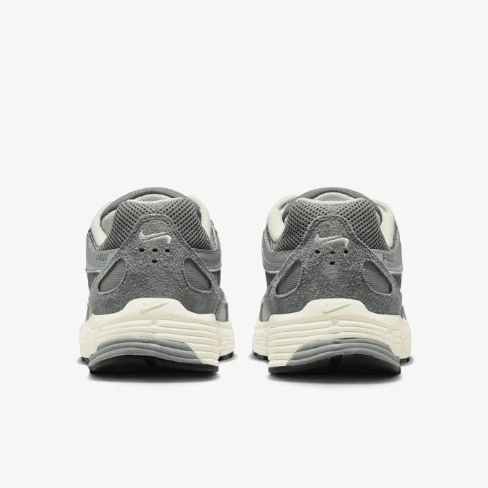 Nike NIKE P-6000 SPNT 
