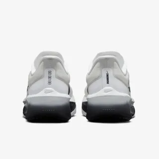 Nike ZOOM FLY 6 