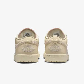 JORDAN WMNS AIR JORDAN 1 LOW SE V2 