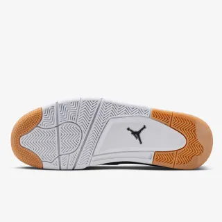 Nike AIR JORDAN 4 RM