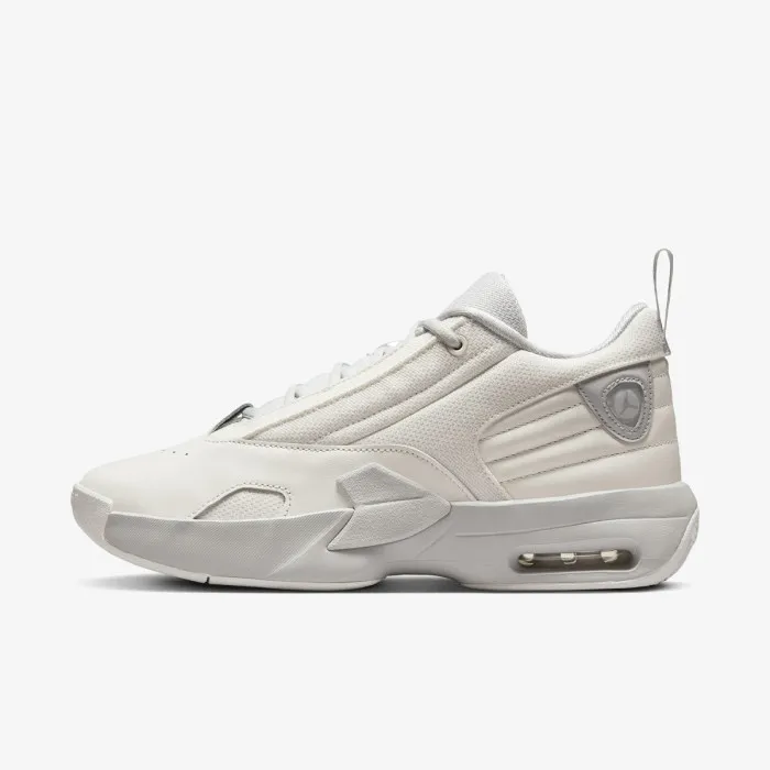 Nike WMNS JORDAN MAX AURA 6 