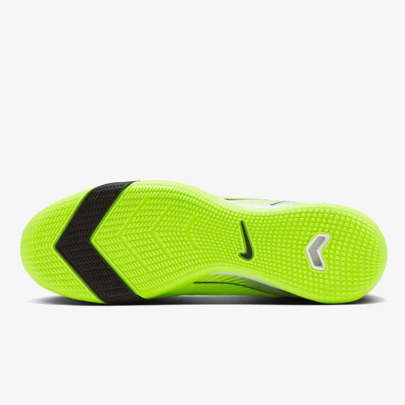 Nike ZOOM VAPOR 16 ACADEMY IC