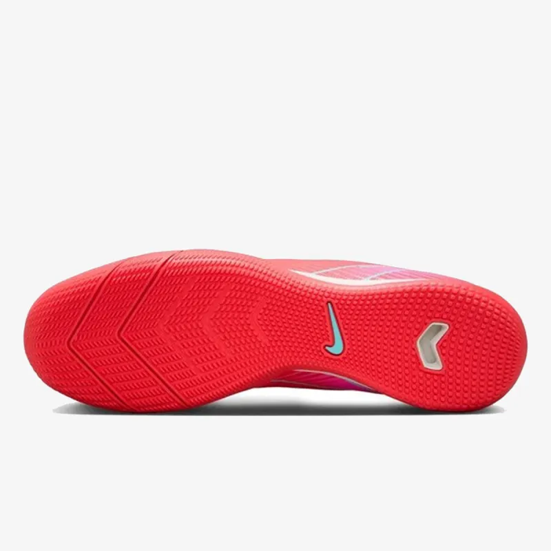 Nike ZOOM VAPOR 16 ACADEMY IC