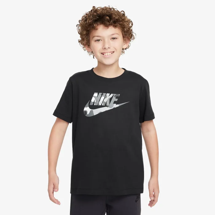 Nike K NSW TEE CLUB SSNL CAMO 