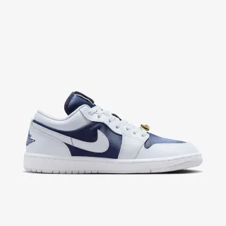 Nike WMNS AIR JORDAN 1 LOW SE 
