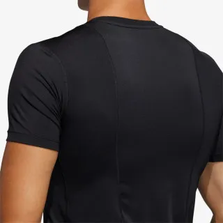 adidas TECHFIT COMPRESSION