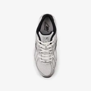 NEW BALANCE K 740