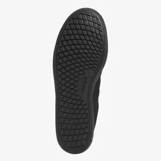 adidas VULCRAID3R
