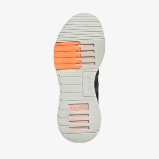 adidas RACER TR21
