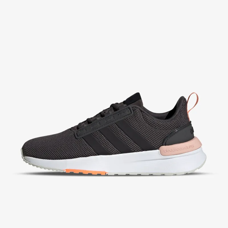 adidas RACER TR21
