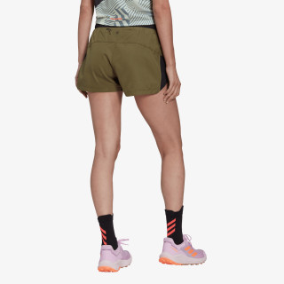 TRAIL SHORT W