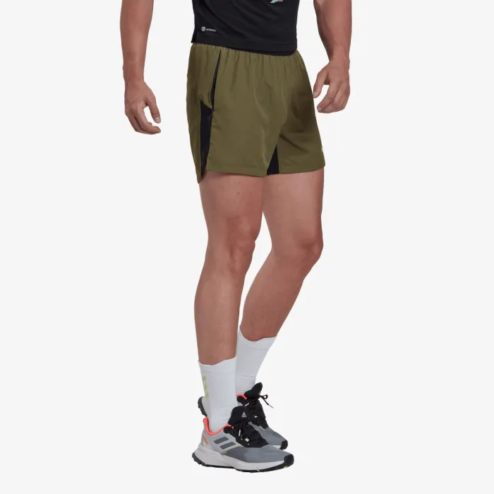 TRAIL SHORT 