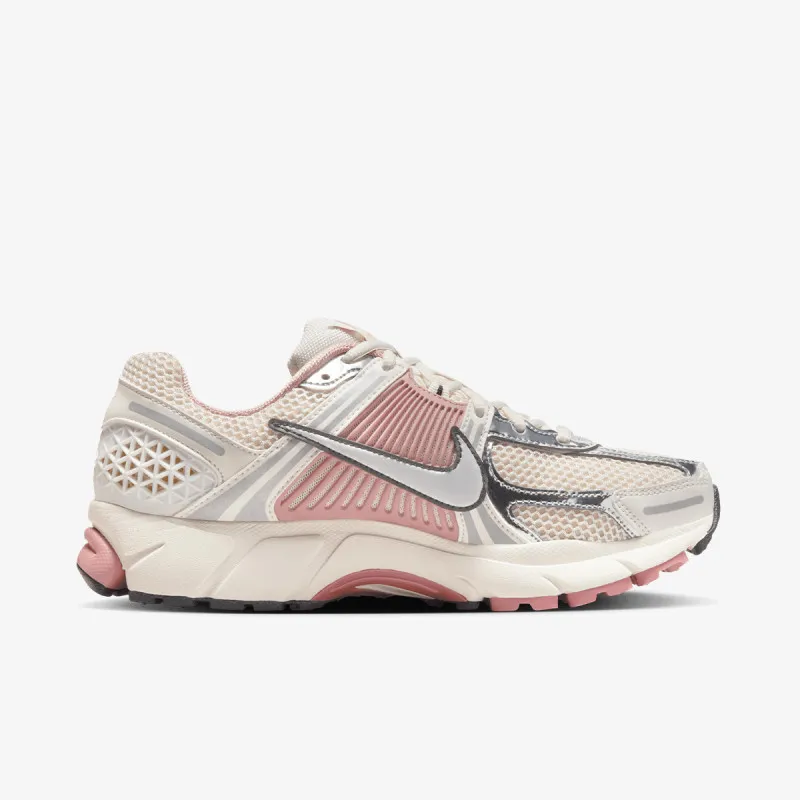 Nike W NIKE ZOOM VOMERO 5 NEWS 