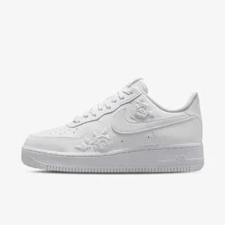 Nike WMNS AIR FORCE 1 '07 SE 
