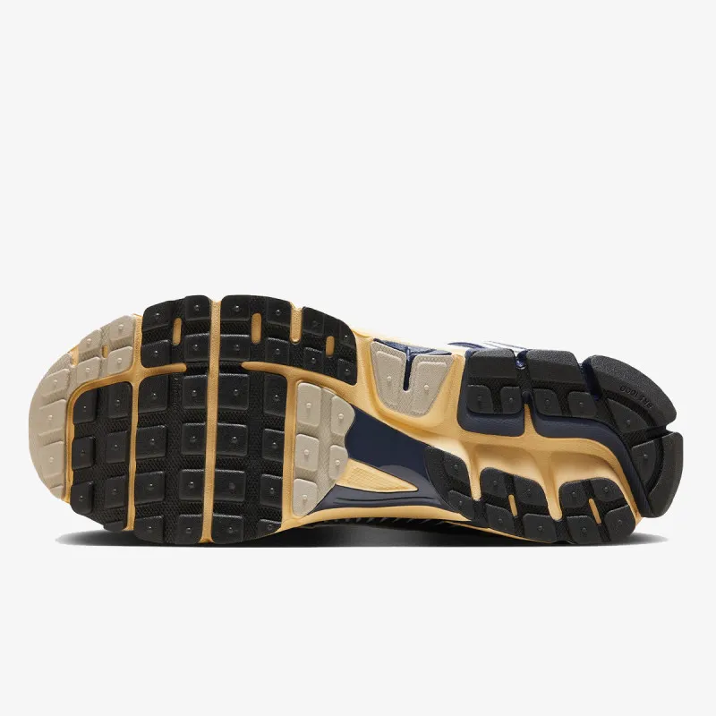 Nike NIKE ZOOM VOMERO 5 NCPS 