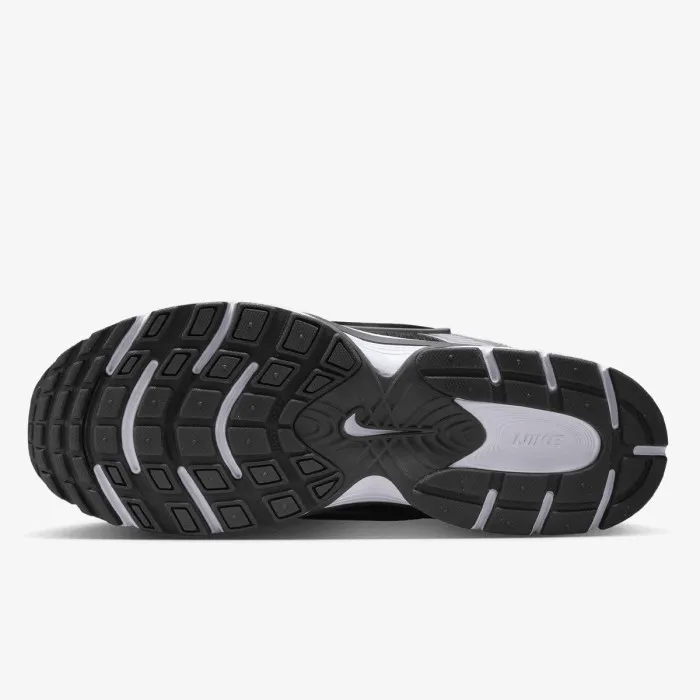 Nike NIKE V5 RNR 
