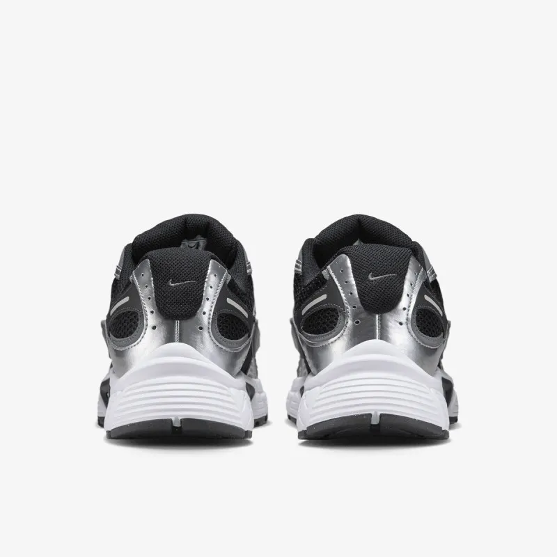 Nike NIKE V5 RNR