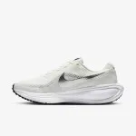 Nike W NIKE REVOLUTION 8 