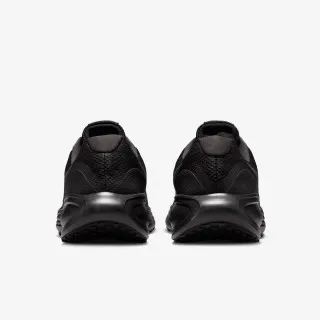 Nike NIKE REVOLUTION 8