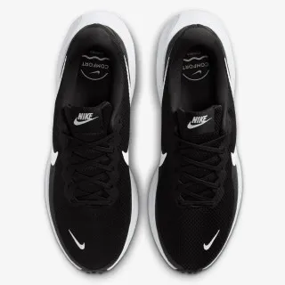 Nike NIKE REVOLUTION 8