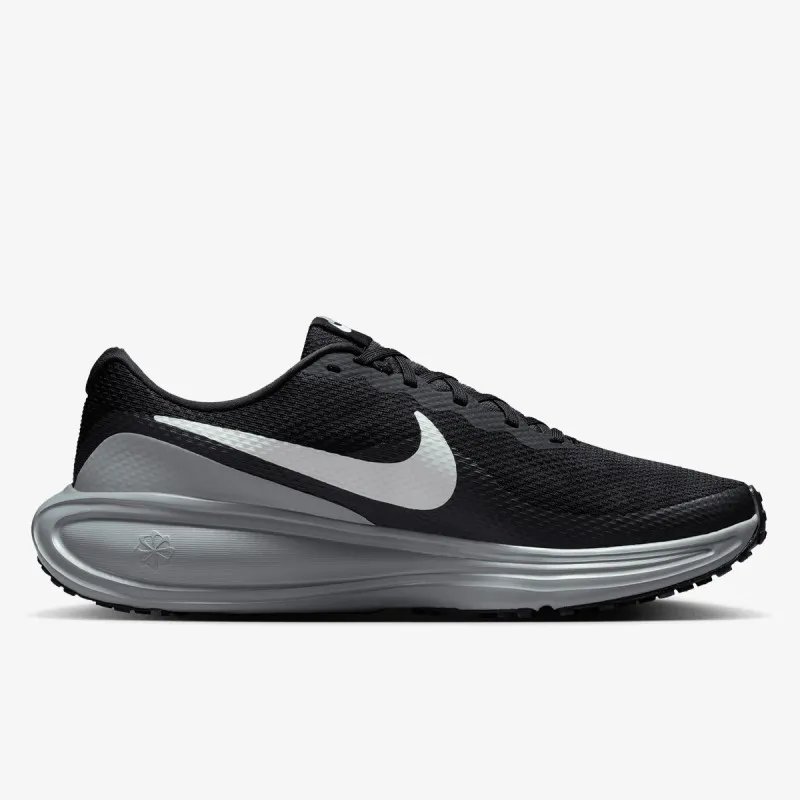 Nike NIKE REVOLUTION 8