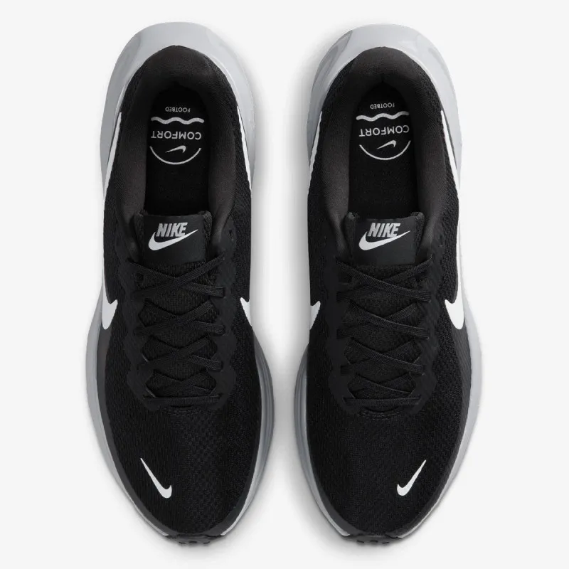 Nike NIKE REVOLUTION 8