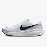 Nike NIKE REVOLUTION 8 