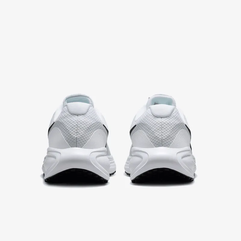 Nike NIKE REVOLUTION 8 