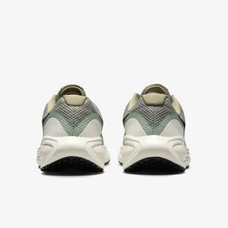 Nike NIKE REVOLUTION 8