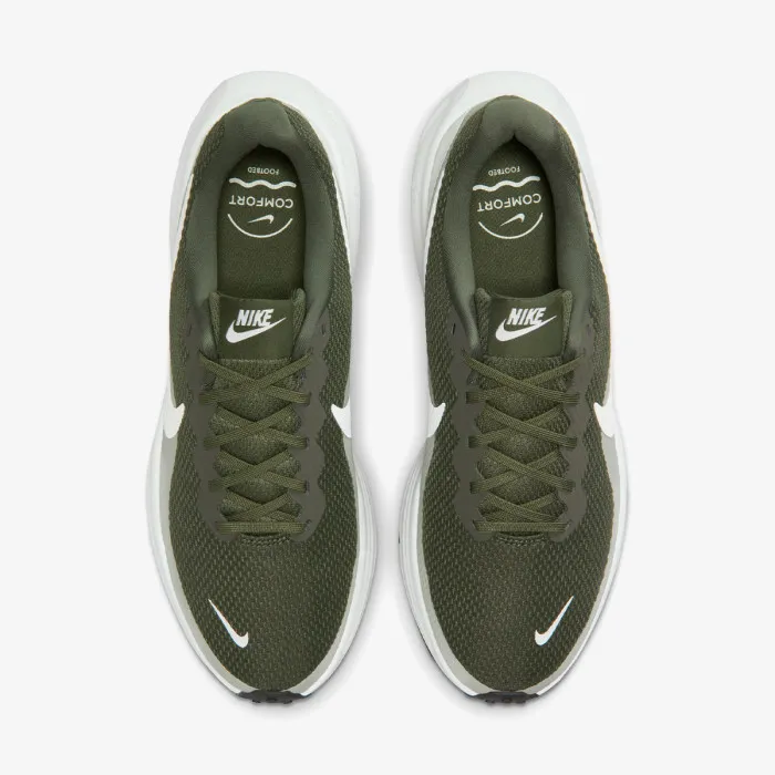 Nike NIKE REVOLUTION 8 